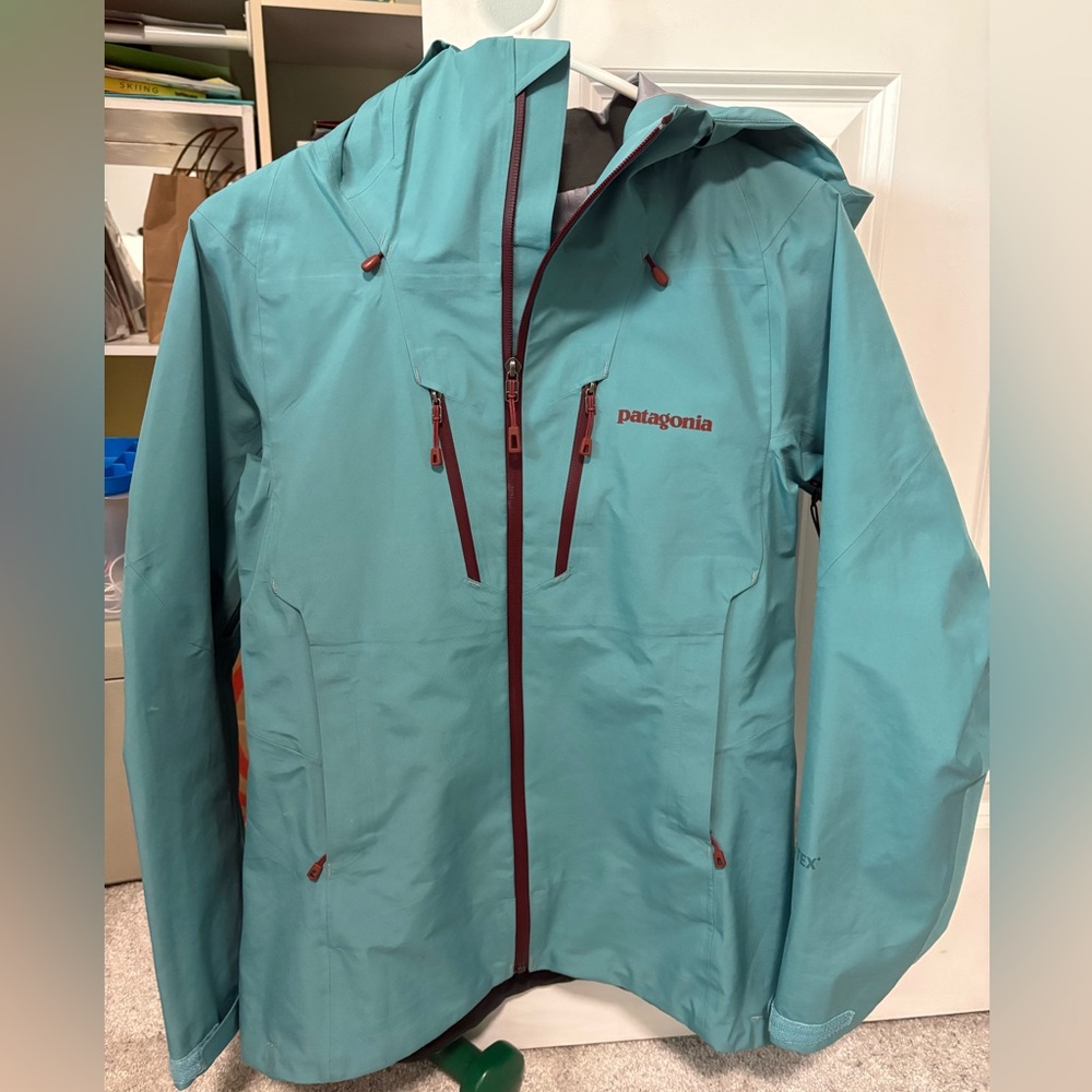Patagonia Triolet Aqua Shell Jacket